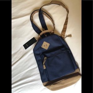 Meyfancy sling bag/backpack